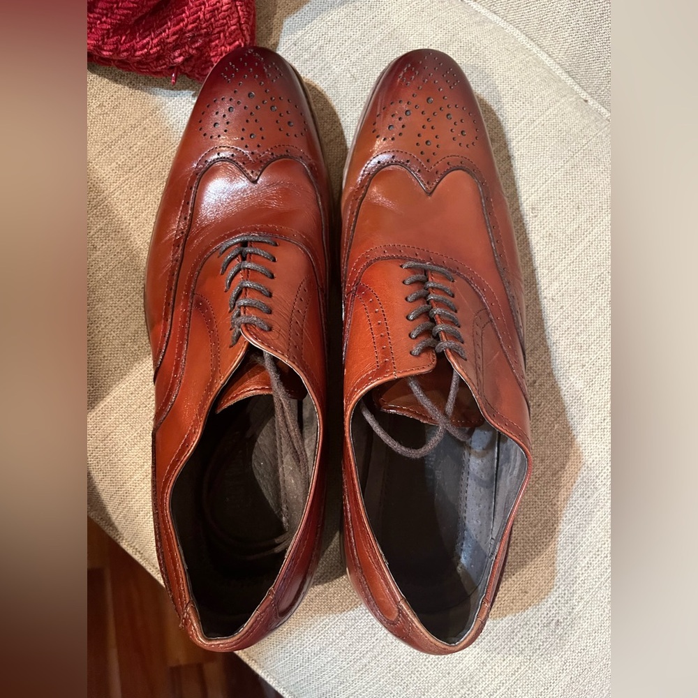 Stacy Adam’s’ Classic Brown Leather Men's Dress Shoes